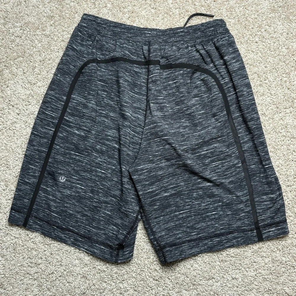 Lululemon Pacer Breaker *Lined